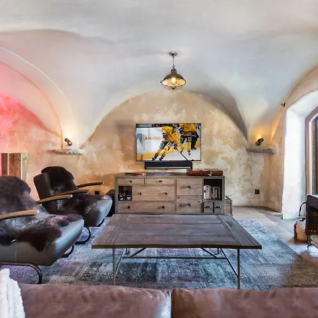 Moderne Avec Jacuzzi Et 5 Chambres, Proche Telecabine Et Ski-bus, Meribel Le Raffort - Fr-1-566-14 Les Allues