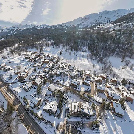 Moderne Avec Jacuzzi Et 5 Chambres, Proche Telecabine Et Ski-bus, Meribel Le Raffort - Fr-1-566-14